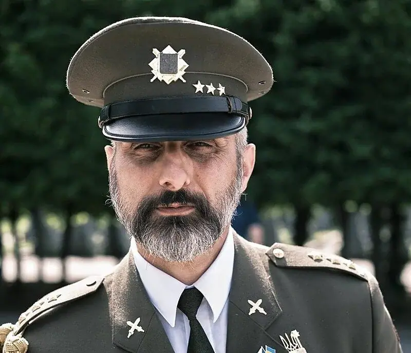 Otakar Foltýn v uniformě; portrét publikovaný u rozhovoru